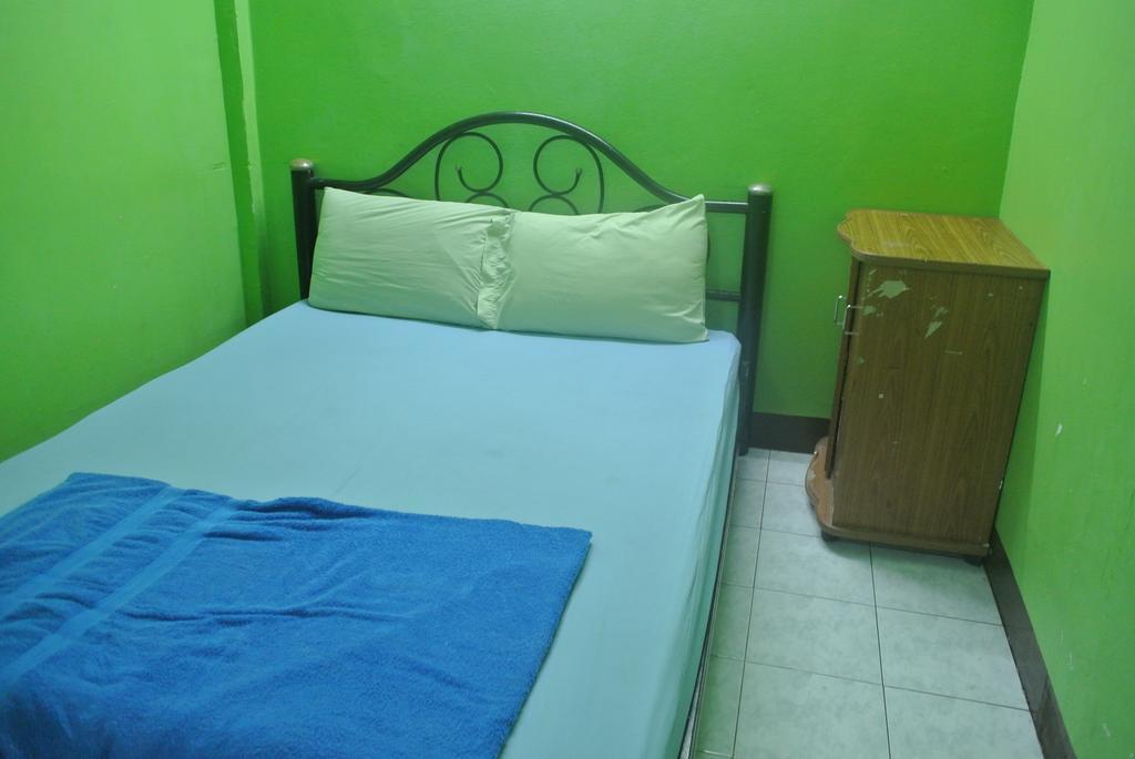 Khaosan Rainbow Hostel Бангкок Номер фото